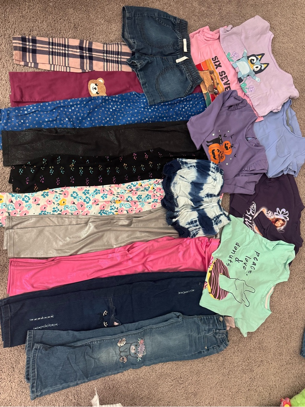 Bundle of kids clothing size 6x and 7 mostly and maybe a few 8 in the leggings.